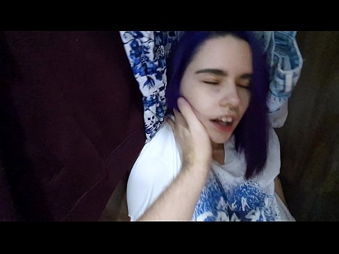 ❤️ Знайшоў сваю сястру ў шафе і дапамог ёй скончыць ❌ Супер сэкс у нас ❌